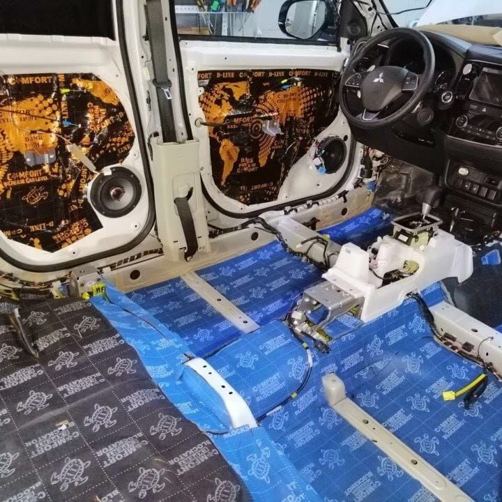 Шумоизоляция  авто  полиро Аксия 600000 минг сум кузов  химчистка