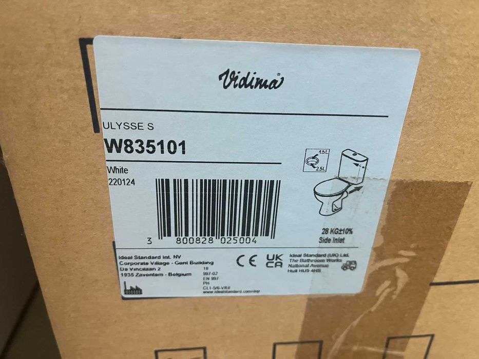 чисто нова тоалетна чиня Vidima