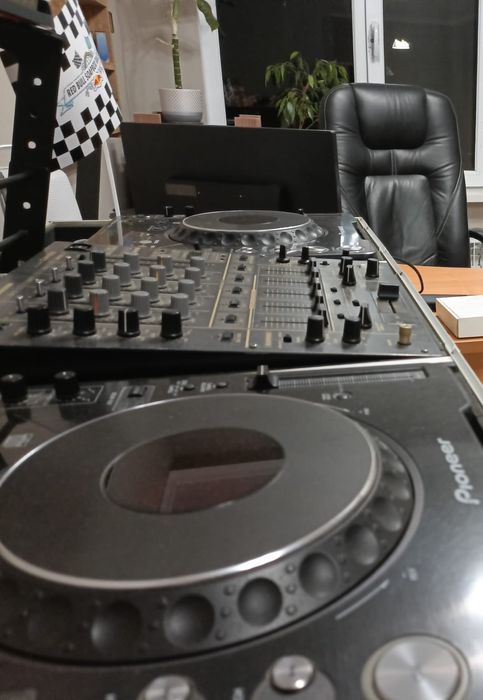 CDJ-1000 pioneer музыка DJ