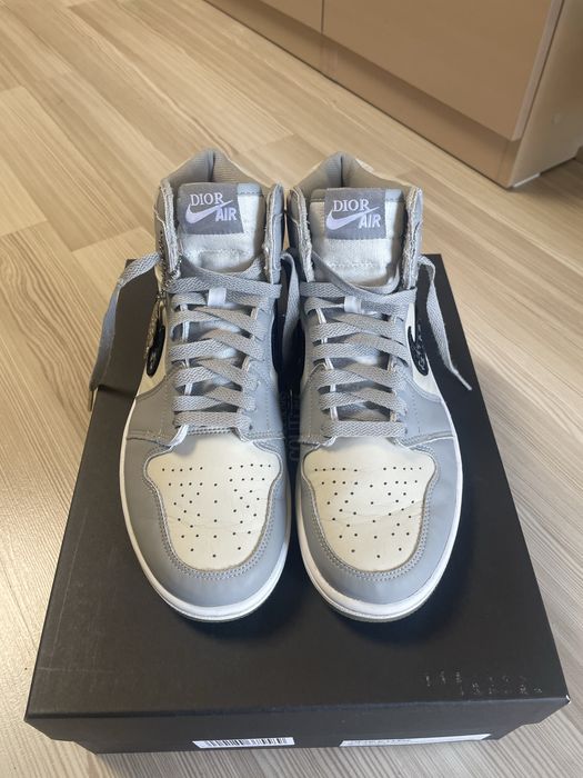 DIOR X Air Jordan 1 High