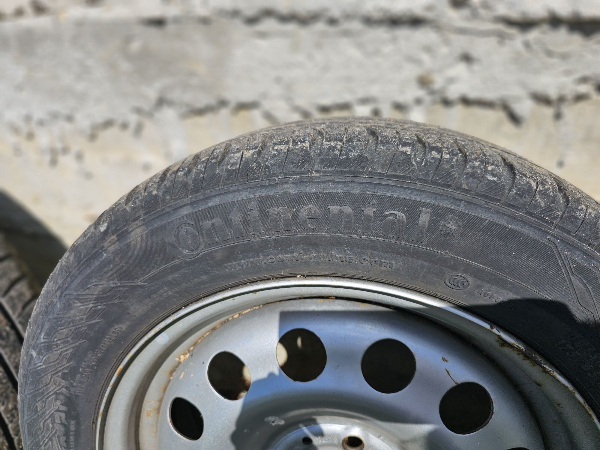 Cauciucuri vară 175/65 R15 Continental