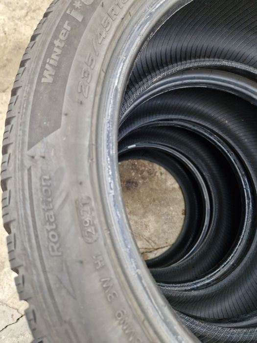 4anvelope iarna 235 45 18 Hankook 2021