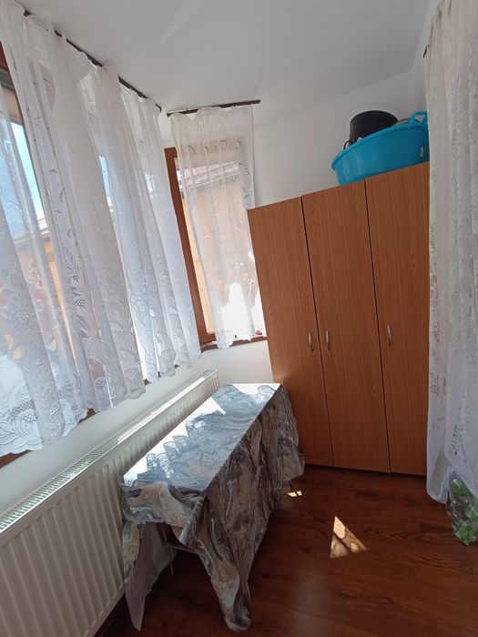 Vând apartament cu 2 camere!
