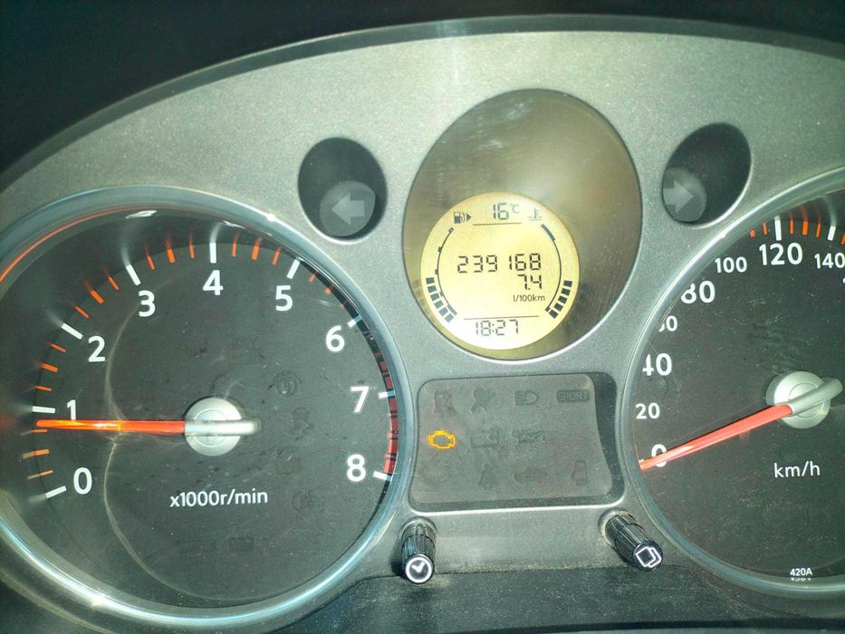 Nissan X-Trail T 31 4x4 benzina