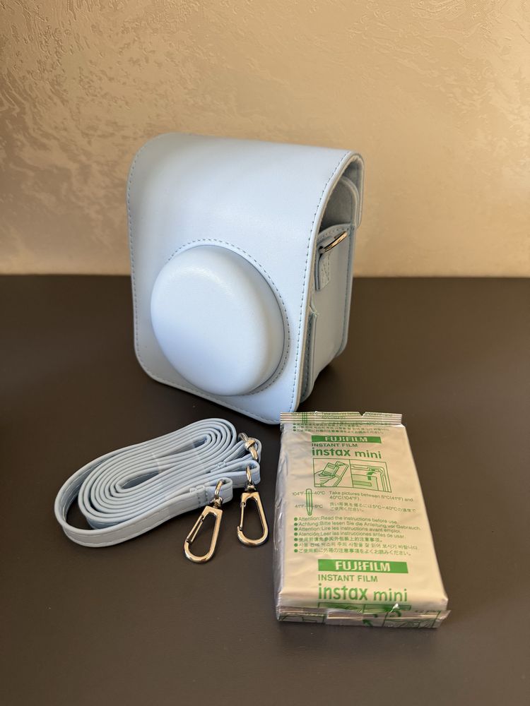 Камера instax mini 12