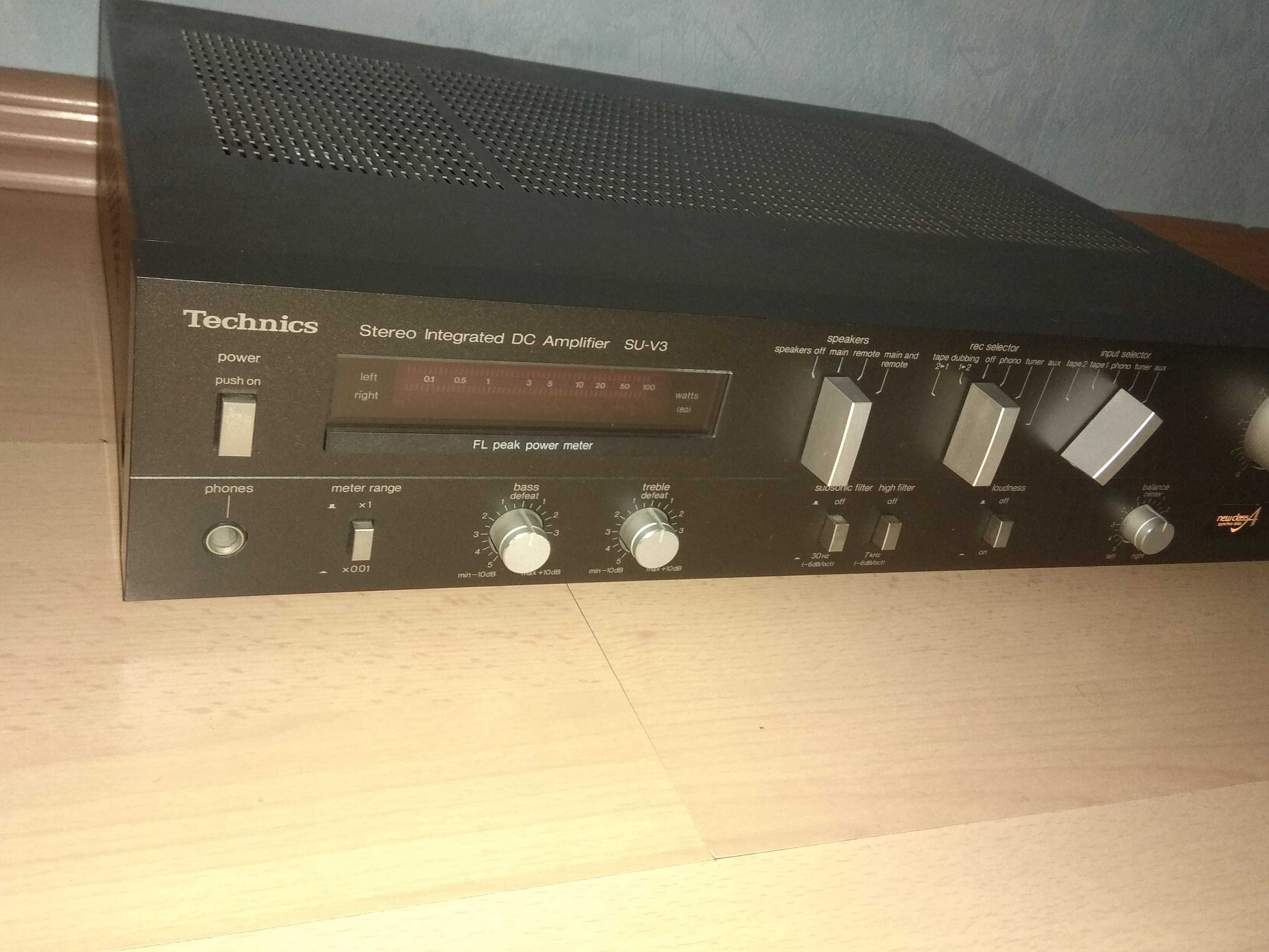 Стерео усилвател Technics SU-V3