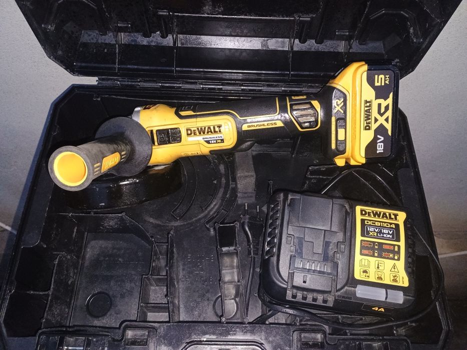 Flex dewalt dcg405,baterie 5 ah,incarcator rapid,cutie