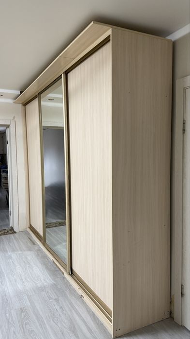продается шкаф купе