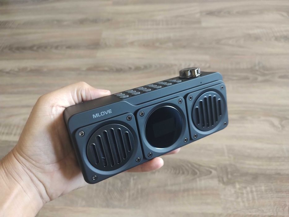 Radio Mp3 Digital Stereo Afisaj  Acumulator USB Bluetooth Militar Nou