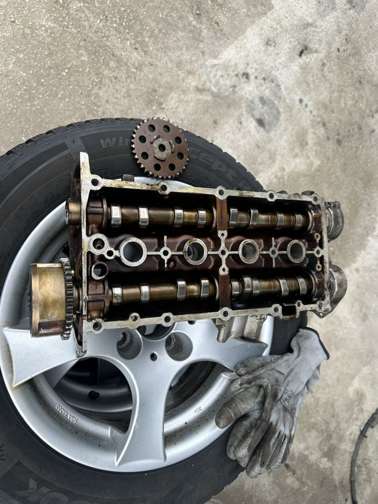 Касета със валове за 1.4tsi - Фолксваген 03C 103 475 AL