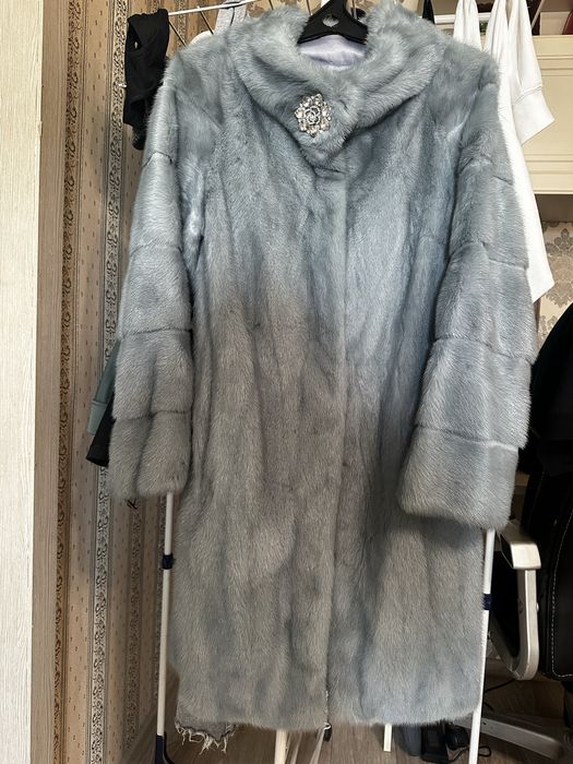 Продам Норковую шубу