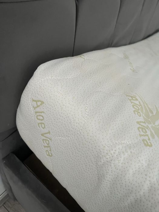 Dormitor+Saltea cu spuma