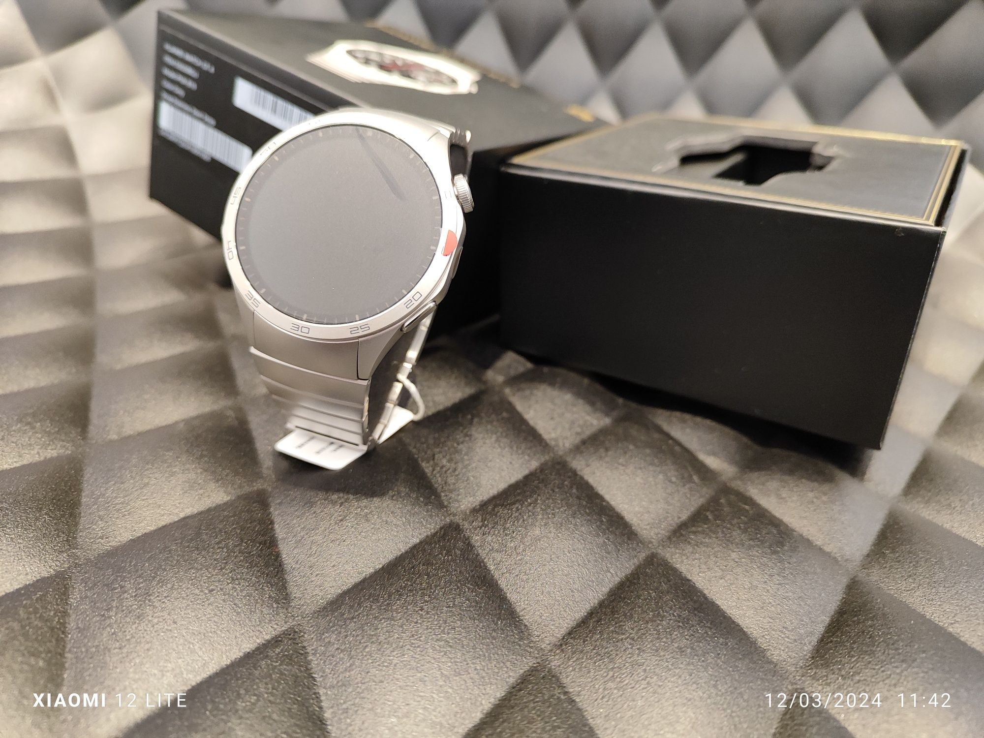 HUAWEI WATCH GT 4 46mm Grey Steel