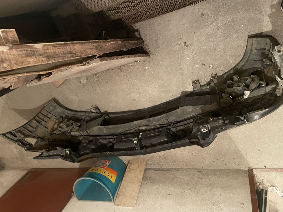 Брония за Мерцедес Mercedes R klasa W251