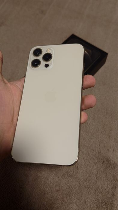 Vand iPhone 12 Pro Max, 256 GB, Gold