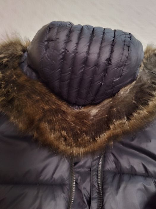 Geaca fete- mărimea S- Nouă !!!