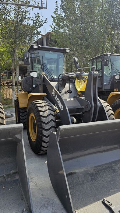 Погрузчик 1.8куб в Ташкенте