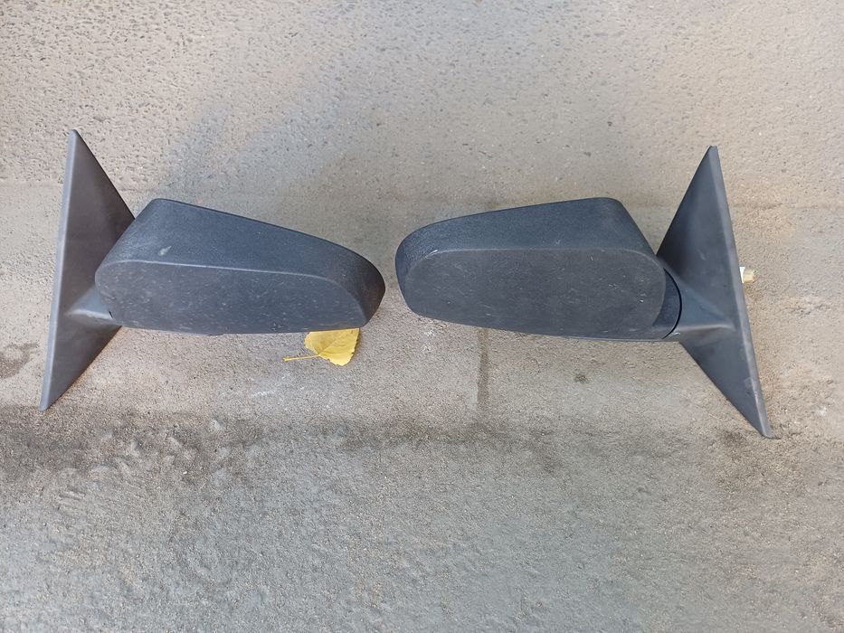 Продам зеркала заднего вида с подогревом на приору 1 поколения