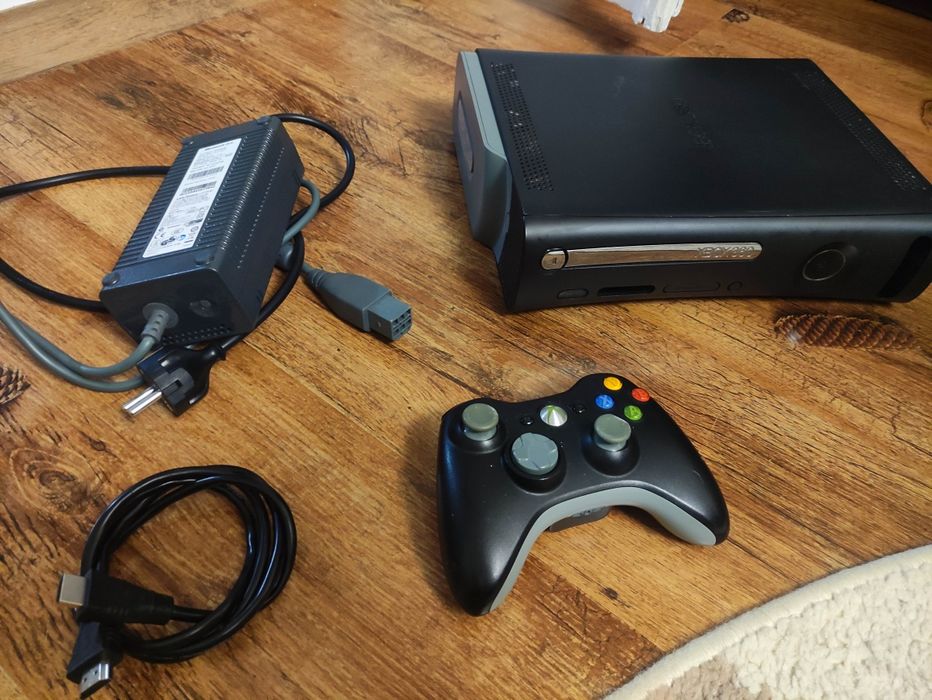 Xbox 360 Elite – Curățat Profesional + Pastă Termică Nouă – Impecabil