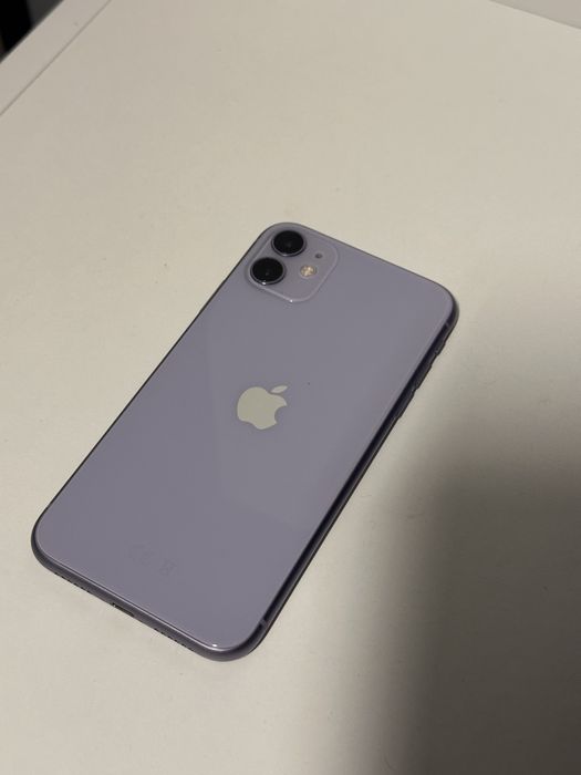 Iphone 11  64 GB Mov