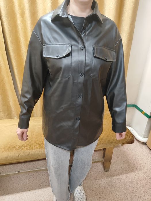 Отдам  за шоколадки