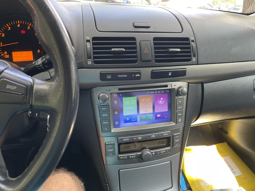Toyota Avensis 1.8 VVTI FACE