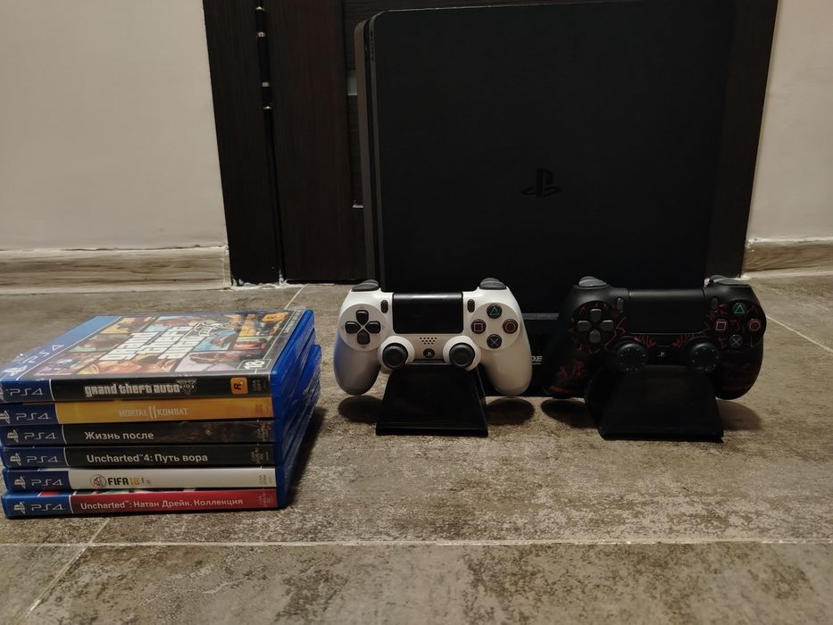 Продажа playstation 4 slim 1TB