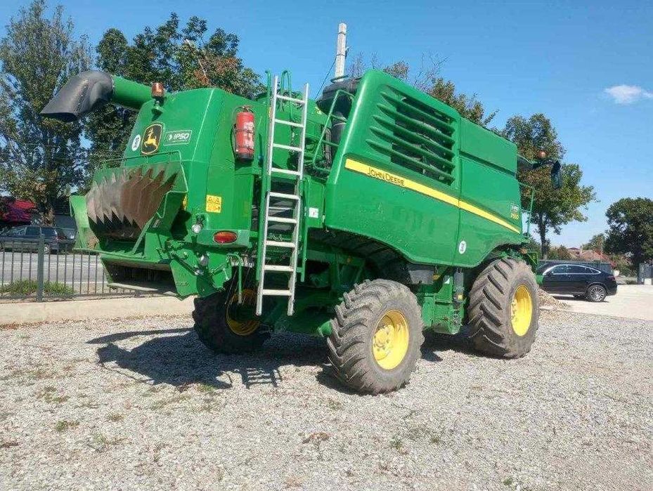 Combina John Deere T 550