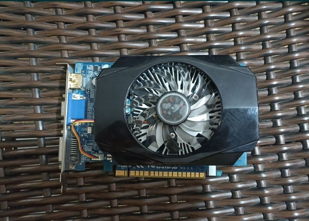 Видеокарта GT730