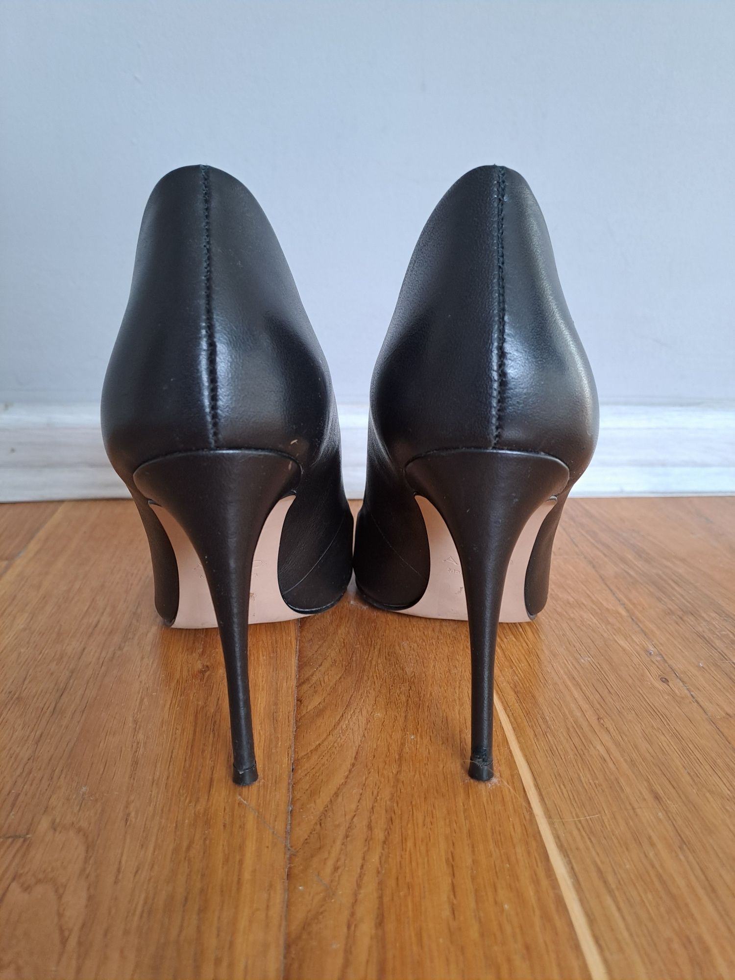 Дамски обувки на висок ток ALDO