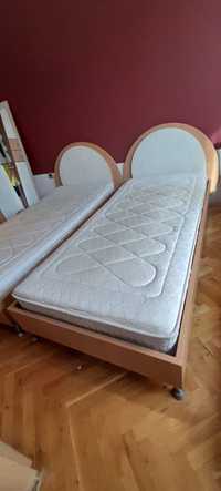 Две легла с матраци