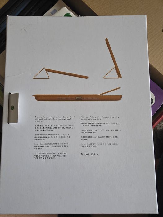 Чехол iPad  продам