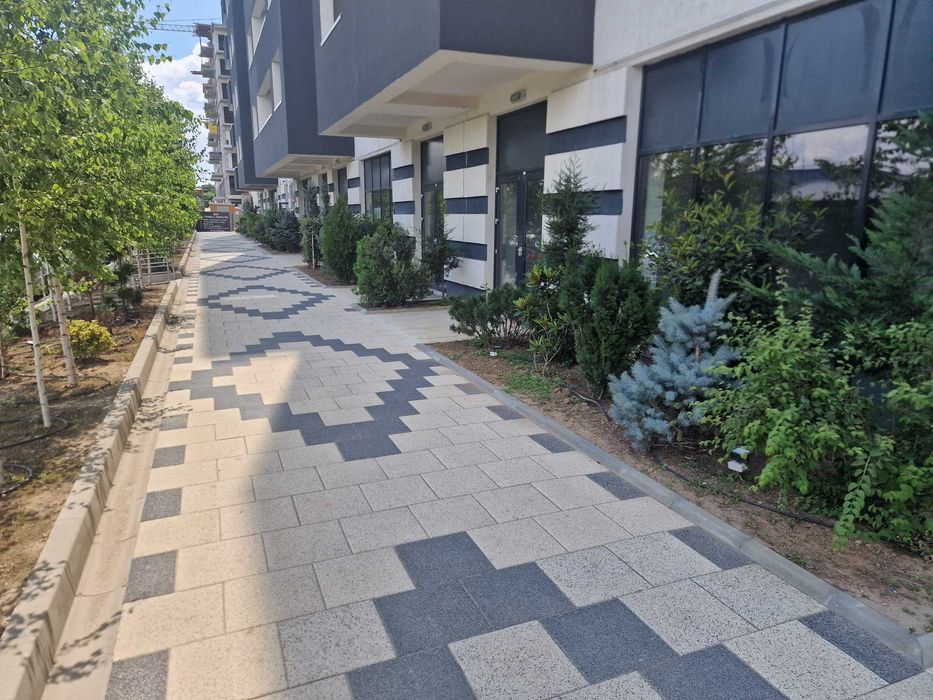 Spațiu comercial  NOU