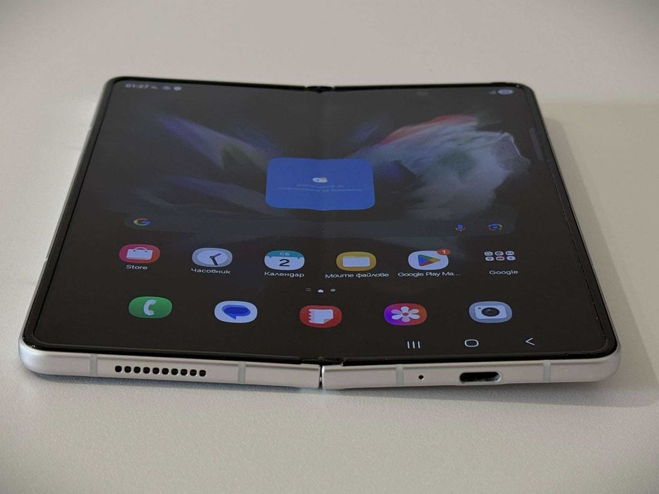 Бартер! Samsung Galaxy Z Fold 3 Phantom Silver (Сив)