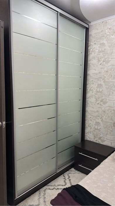 Продам спальный гарнитур