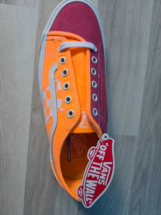 Vans Check Of Bess Ni 'Orange Pop Knockout Pink'