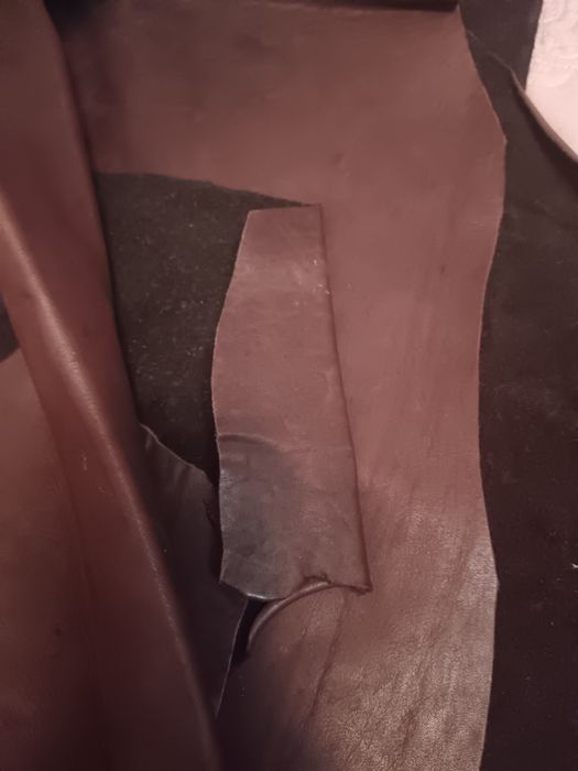 Выделанная кожа, новая. Коричневая