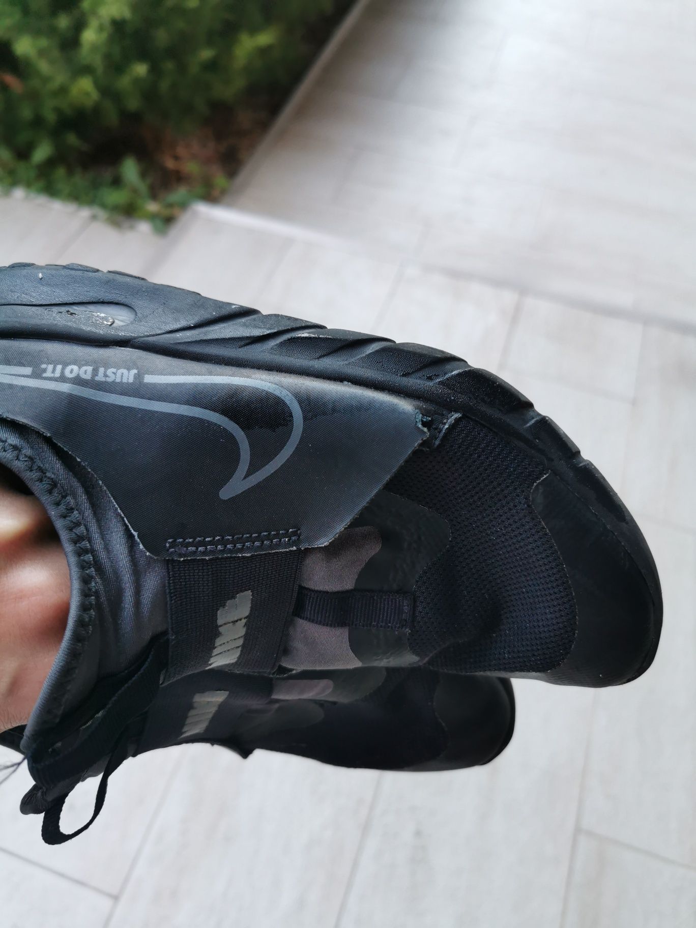 Nike маратонки 39