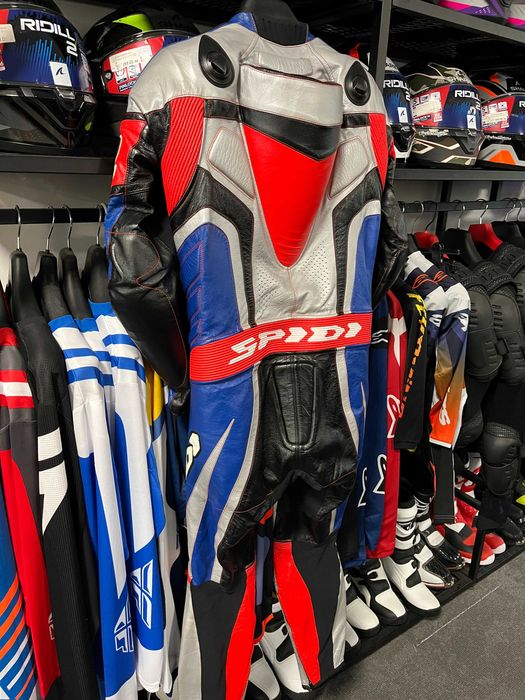 Кожен мото екип SPIDI R2 EVO Vented.50-M ,гърбица и всички протектори