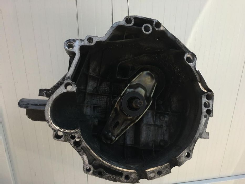 Cutie Viteze Manuala in 5 Trepte Audi A4 B6 1.9TDI 131cp AWX 2000 - 2004 Cod GBQ