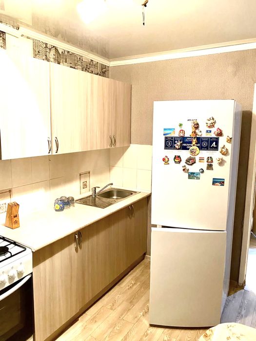 Сдам 2 квартиру посуточно район вокзала 10000 тенге