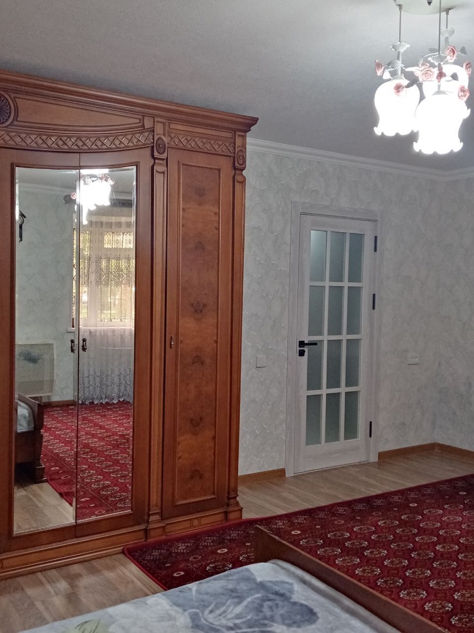 3х-комнатная квартира.Опера балет.Продаётся квартира.