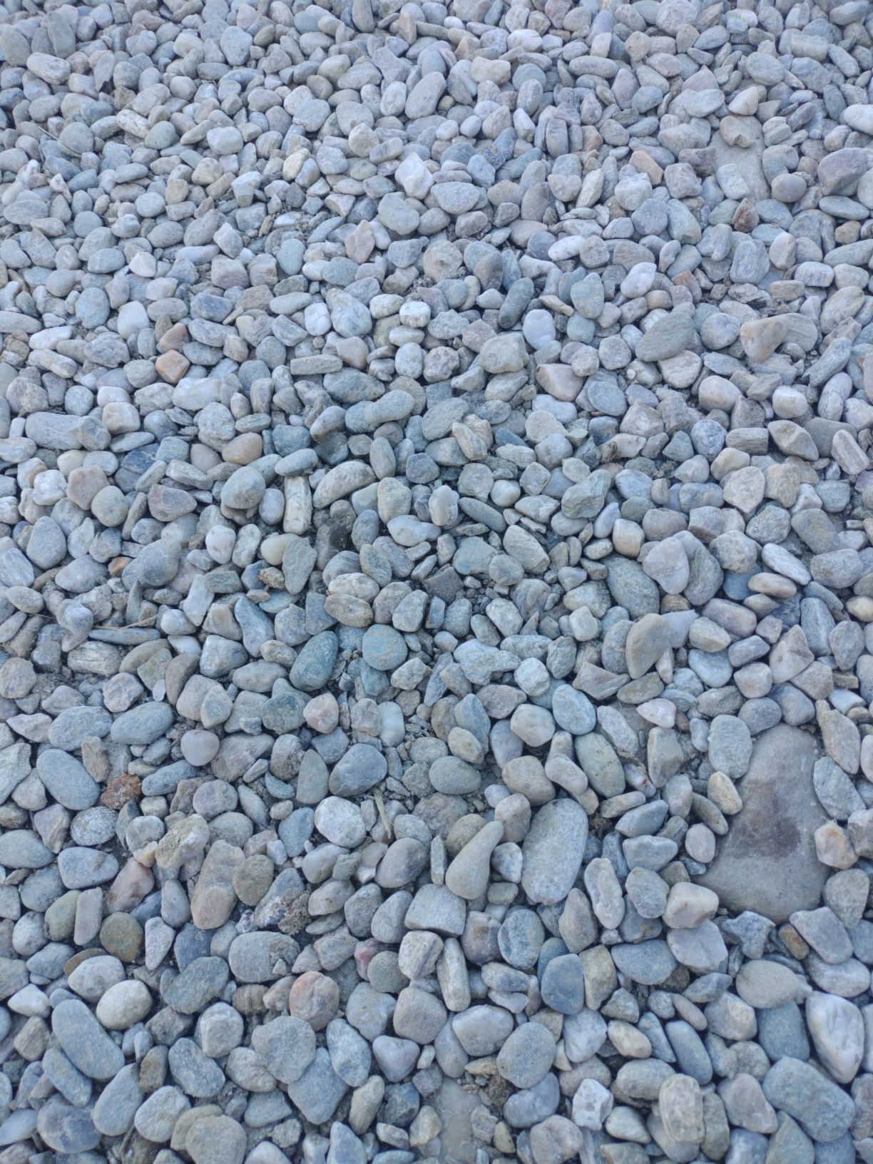 Nisip,chisai,pietris