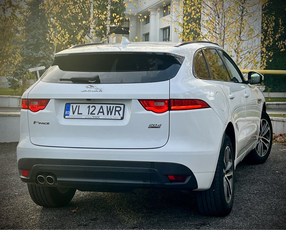 Jaguar F Pace 2.0d AWD R-Dynamic ! Proprietar ! Variante