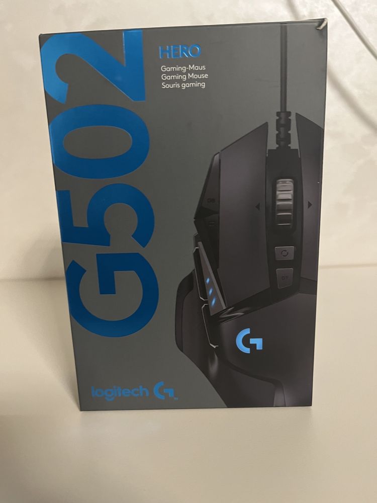 Mouse logitech G502 încă în garanție