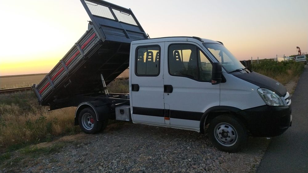 Iveco 7 Locuri - Basculabil Trilateral, pe cutie de fabrica! Clima!