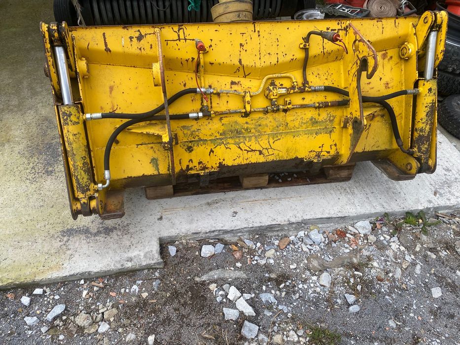 Incarcator frontal Karmer Allrad 312 SL