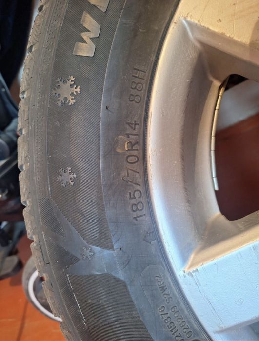 Шины для приора с дисками комплект