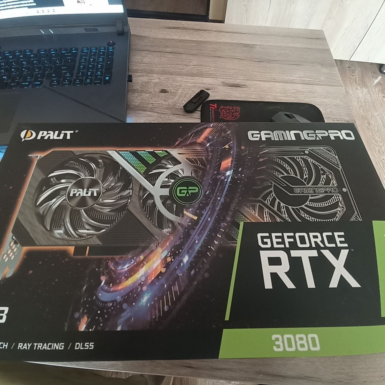 Продаю игровую видеокарту Palit GEFORCE RTX 3080,