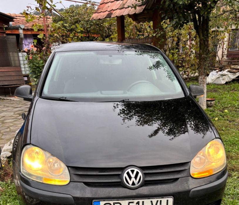 Vând , pentru ca am nevoie de numerele masinii!